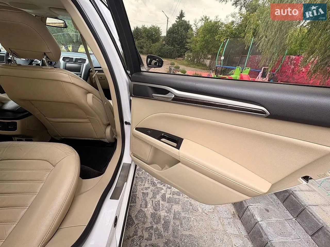 2012 Ford Fusion - мініатюра 11
