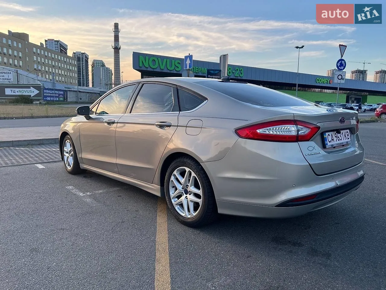 2015 Ford Fusion - мініатюра 15