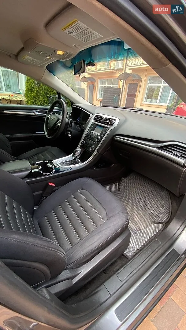 2014 Ford Fusion - мініатюра 29