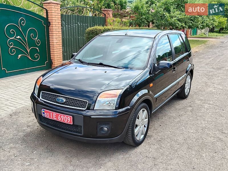 Хэтчбек Ford Fusion 2006 в Чернигове фото Хэтчбек Ford Fusion 2006 в Чернигове