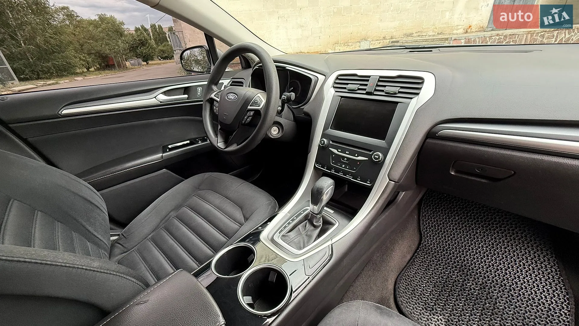 2013 Ford Fusion - мініатюра 15