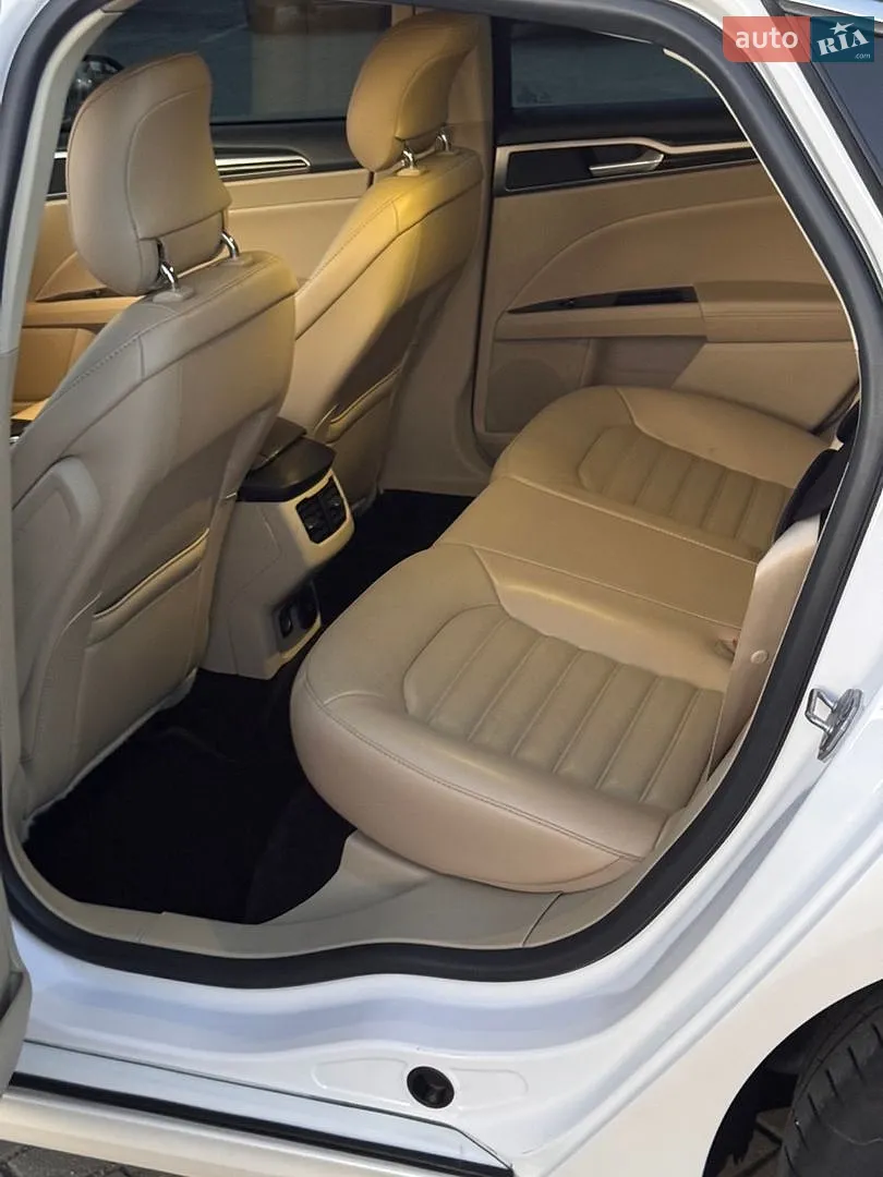 2014 Ford Fusion - мініатюра 19