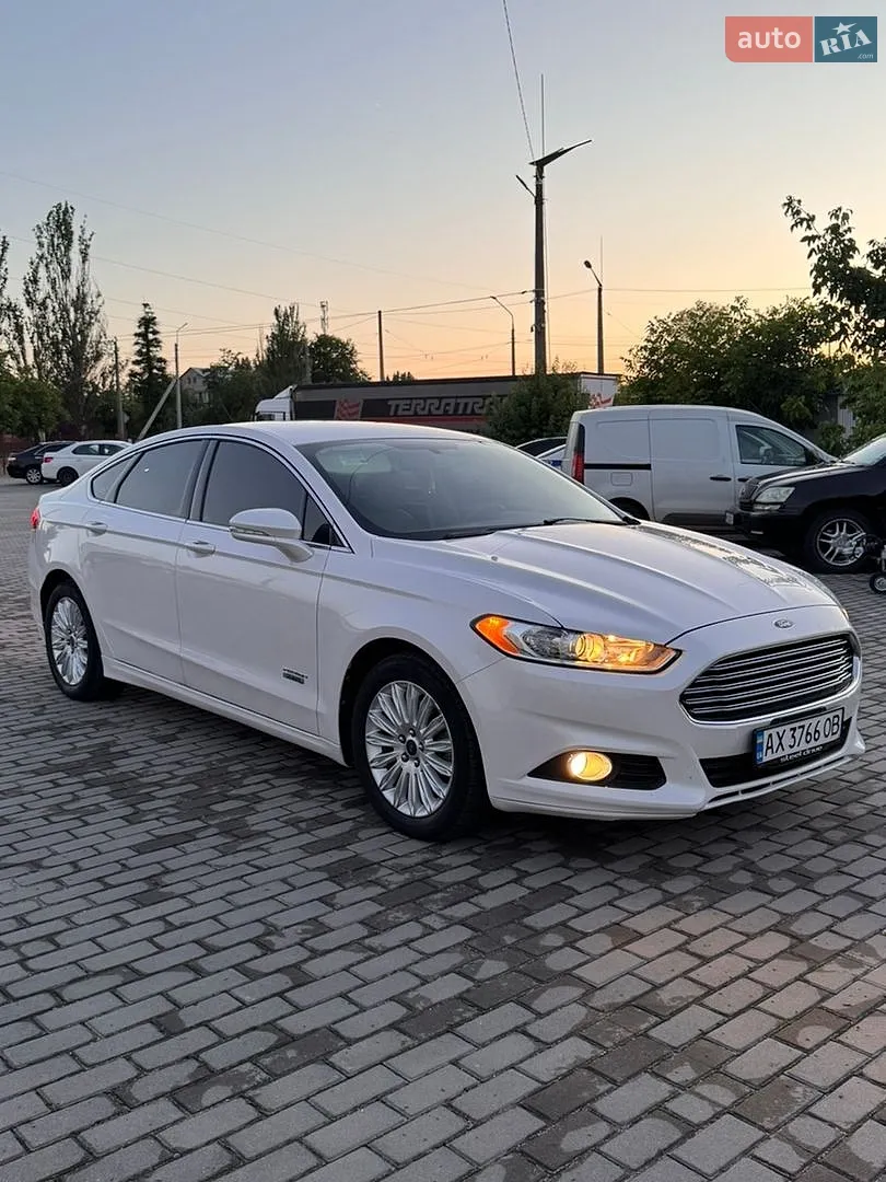2014 Ford Fusion - мініатюра 16