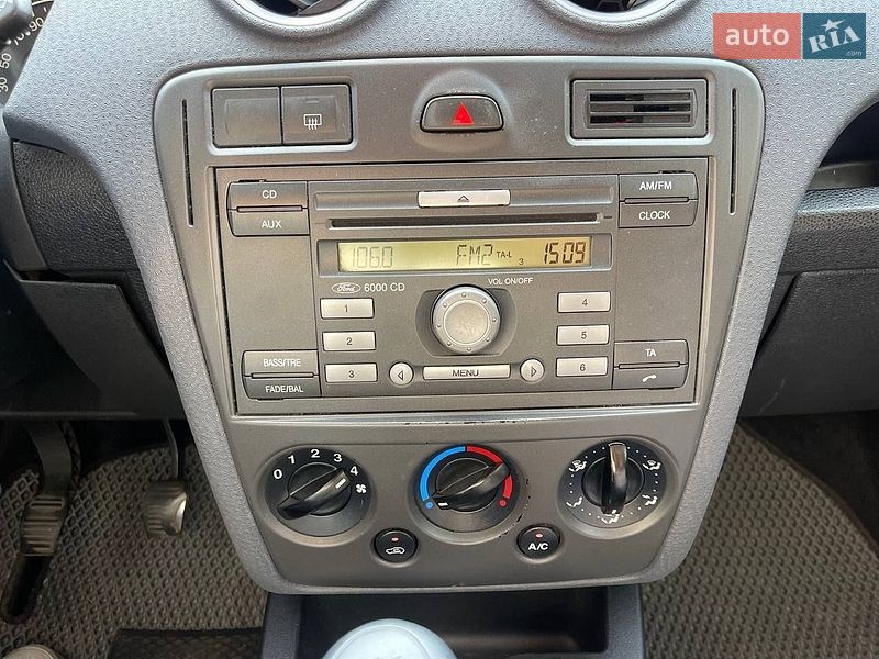 Хэтчбек Ford Fusion 2010 в Киеве фото 22 Хэтчбек Ford Fusion 2010 в Киеве