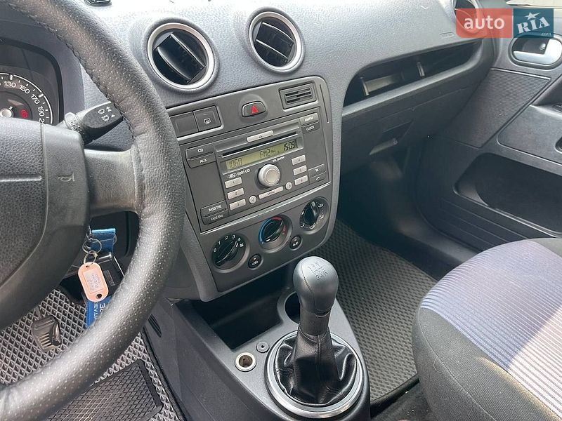 Хэтчбек Ford Fusion 2010 в Киеве фото 21 Хэтчбек Ford Fusion 2010 в Киеве