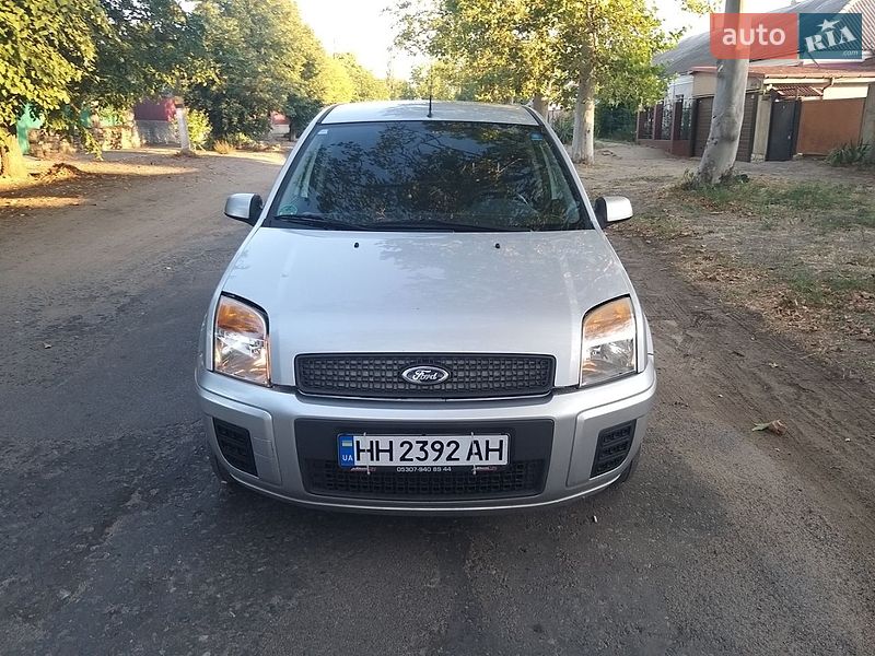 Хэтчбек Ford Fusion 2009 в Белгороде-Днестровском
