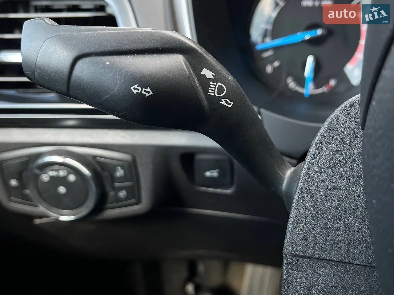 2013 Ford Fusion - мініатюра 18