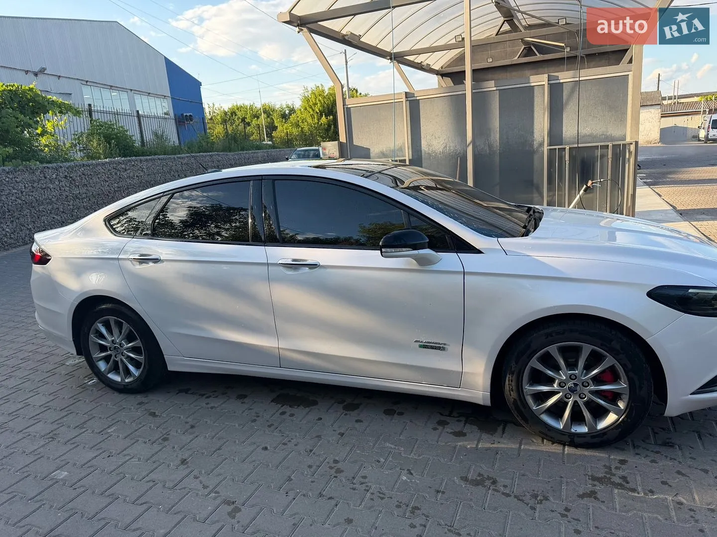2017 Ford Fusion - мініатюра 11
