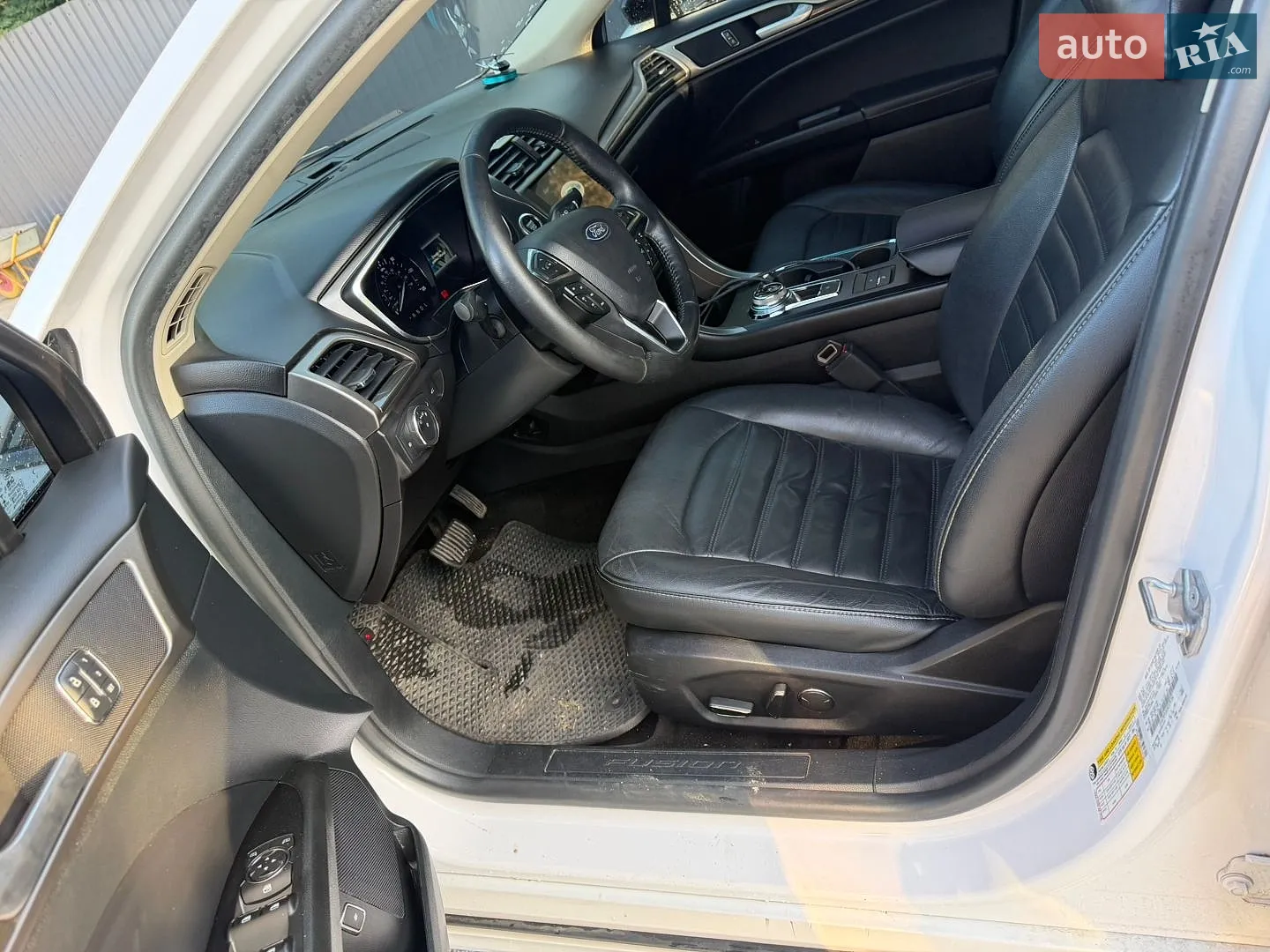 2017 Ford Fusion - мініатюра 21