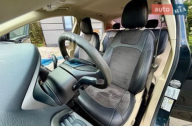 Седан Ford Fusion 2014 в Киеве