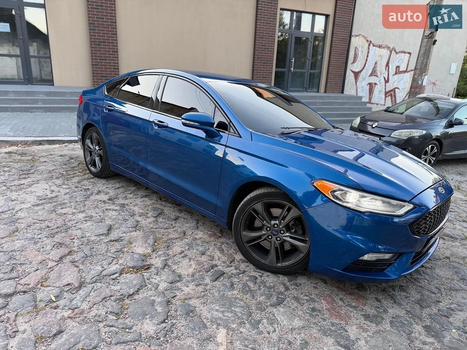 2016 Ford Fusion - мініатюра 4