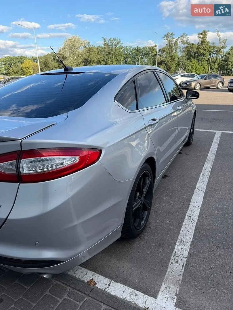 2016 Ford Fusion - мініатюра 22