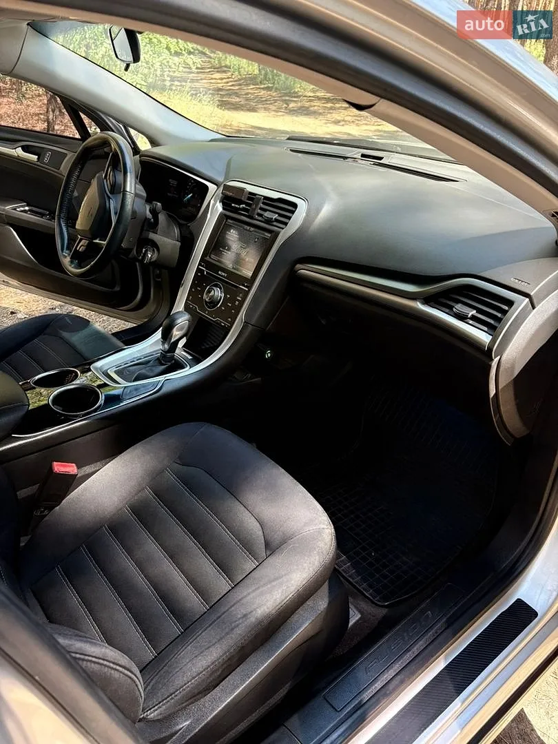 2013 Ford Fusion - мініатюра 20