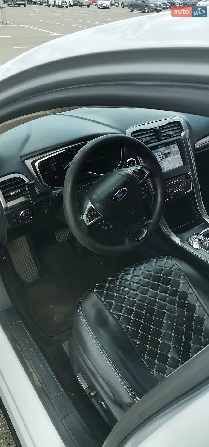 2017 Ford Fusion - мініатюра 10