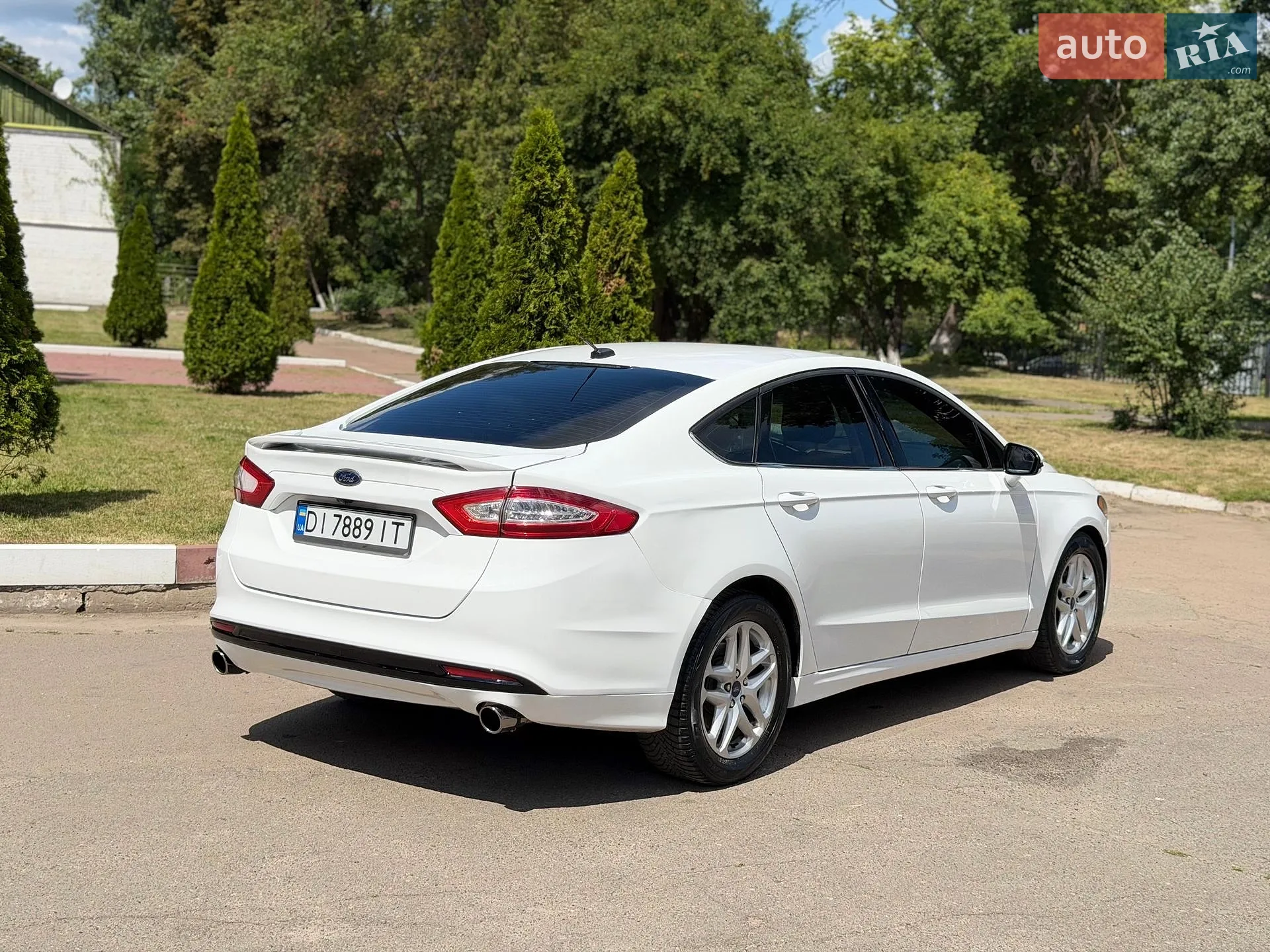 2015 Ford Fusion - мініатюра 12