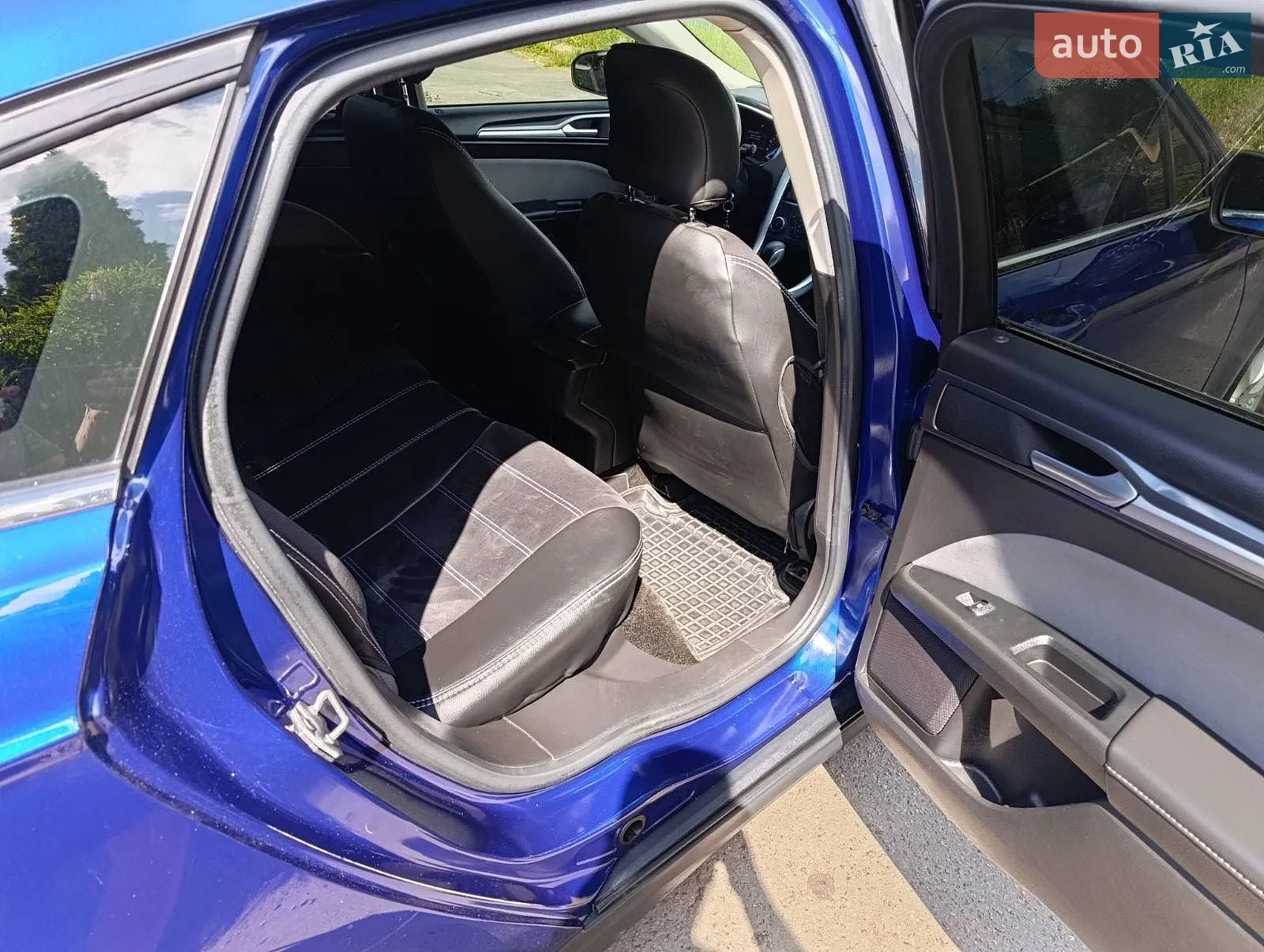 2016 Ford Fusion - мініатюра 10