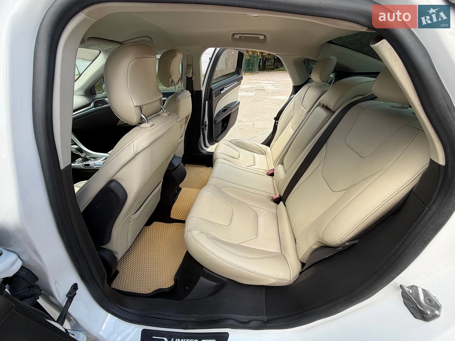 2015 Ford Fusion - мініатюра 34