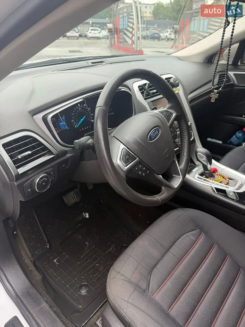 2016 Ford Fusion - мініатюра 12
