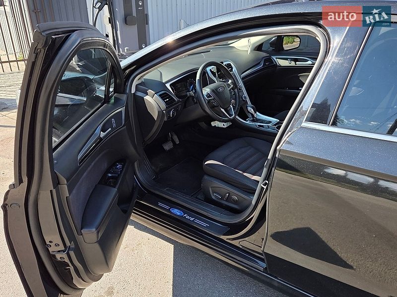 Седан Ford Fusion 2014 в Белой Церкви