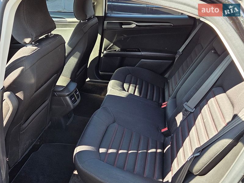 Седан Ford Fusion 2014 в Белой Церкви