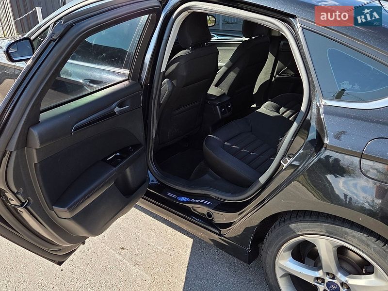 Седан Ford Fusion 2014 в Белой Церкви