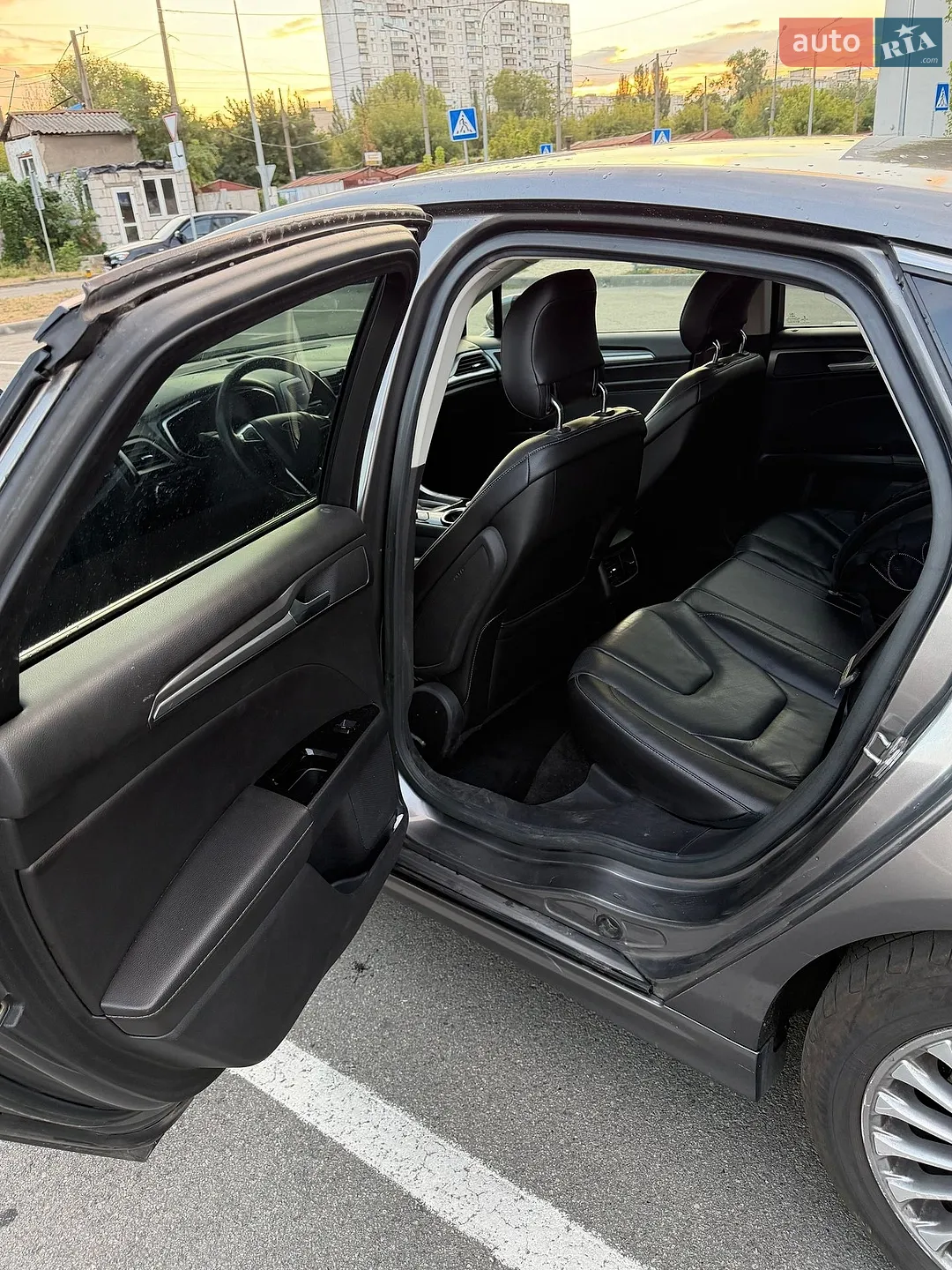 2012 Ford Fusion - мініатюра 11