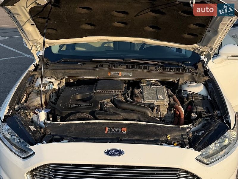 Седан Ford Fusion 2015 в Києві