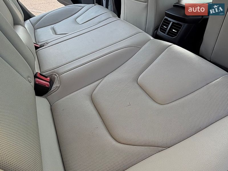 Седан Ford Fusion 2015 в Києві
