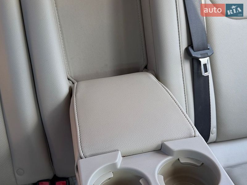 Седан Ford Fusion 2015 в Києві