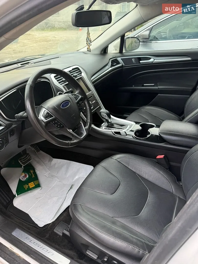 2016 Ford Fusion - мініатюра 16