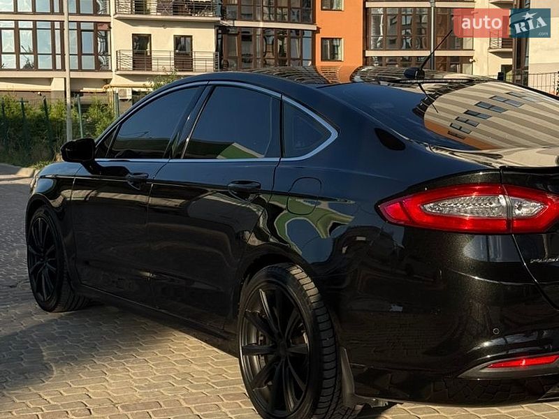Седан Ford Fusion 2014 в Ивано-Франковске