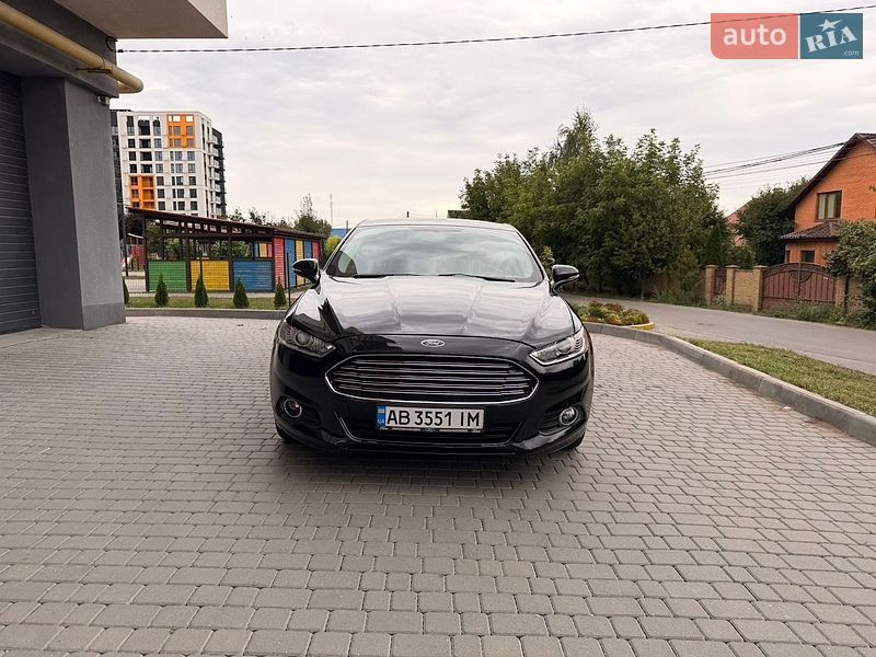 Седан Ford Fusion 2015 в Вінниці