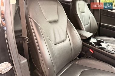 Седан Ford Fusion 2015 в Вінниці