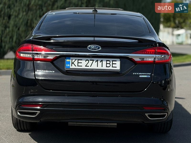 Седан Ford Fusion 2017 в Дніпрі