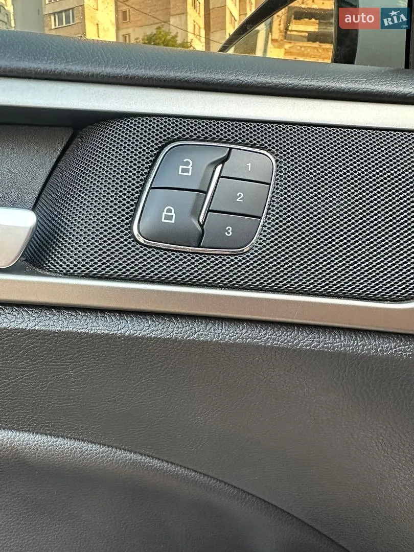 2013 Ford Fusion - мініатюра 21