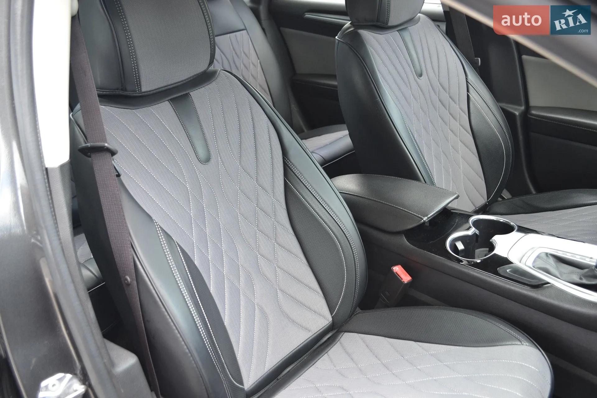 2015 Ford Fusion - мініатюра 20
