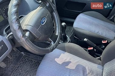 Хетчбек Ford Fusion 2005 в Запоріжжі