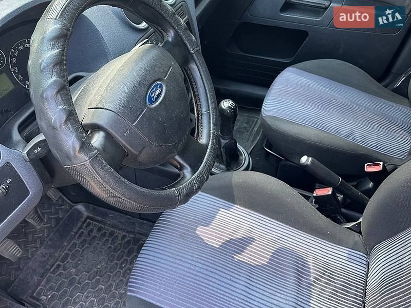 Хетчбек Ford Fusion 2005 в Запоріжжі