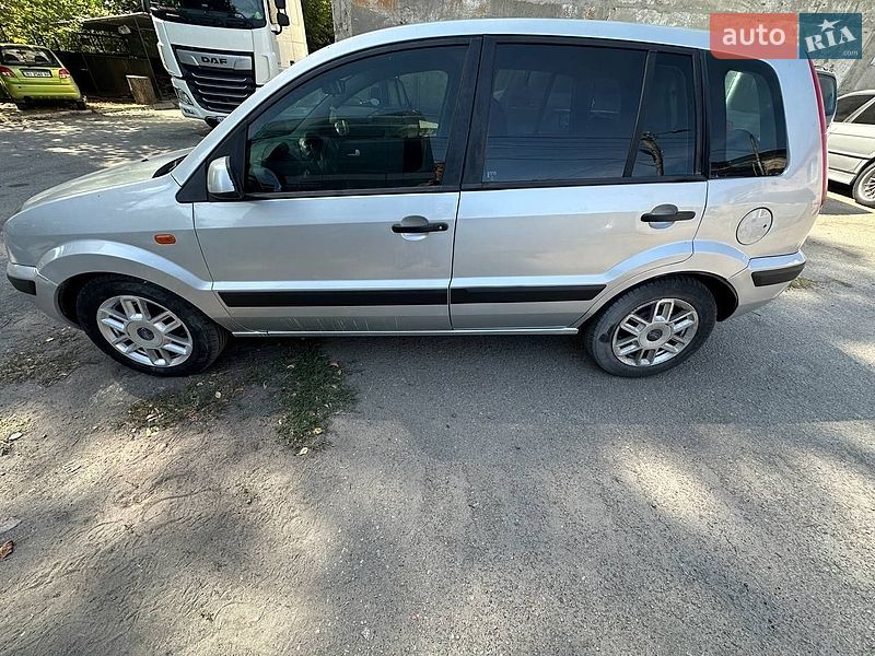 Хетчбек Ford Fusion 2005 в Запоріжжі