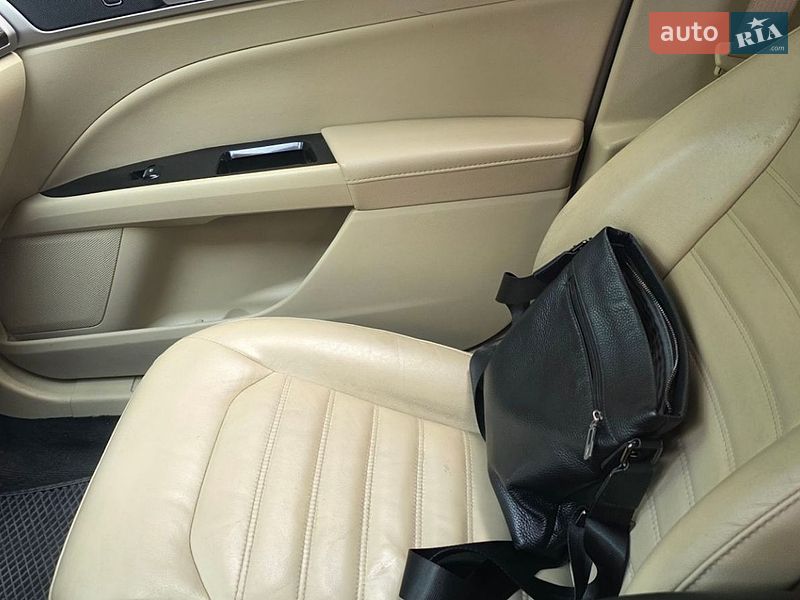 Седан Ford Fusion 2015 в Одессе