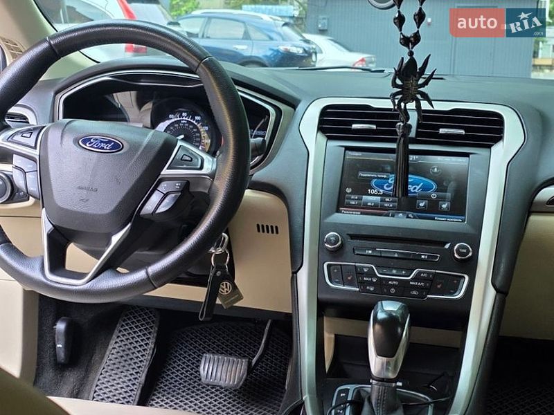 Седан Ford Fusion 2015 в Одессе