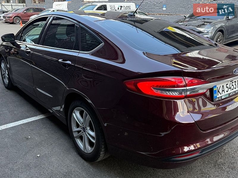 Седан Ford Fusion 2018 в Киеве