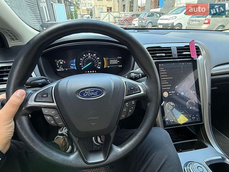 Седан Ford Fusion 2018 в Киеве
