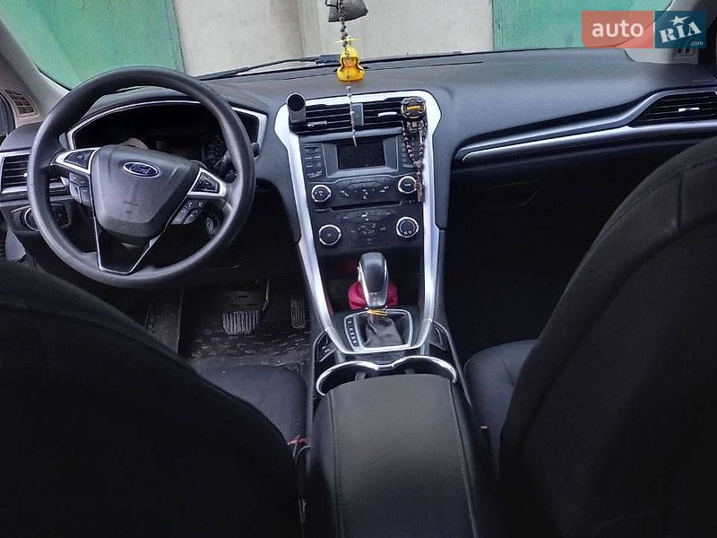 Седан Ford Fusion 2014 в Шептицькому