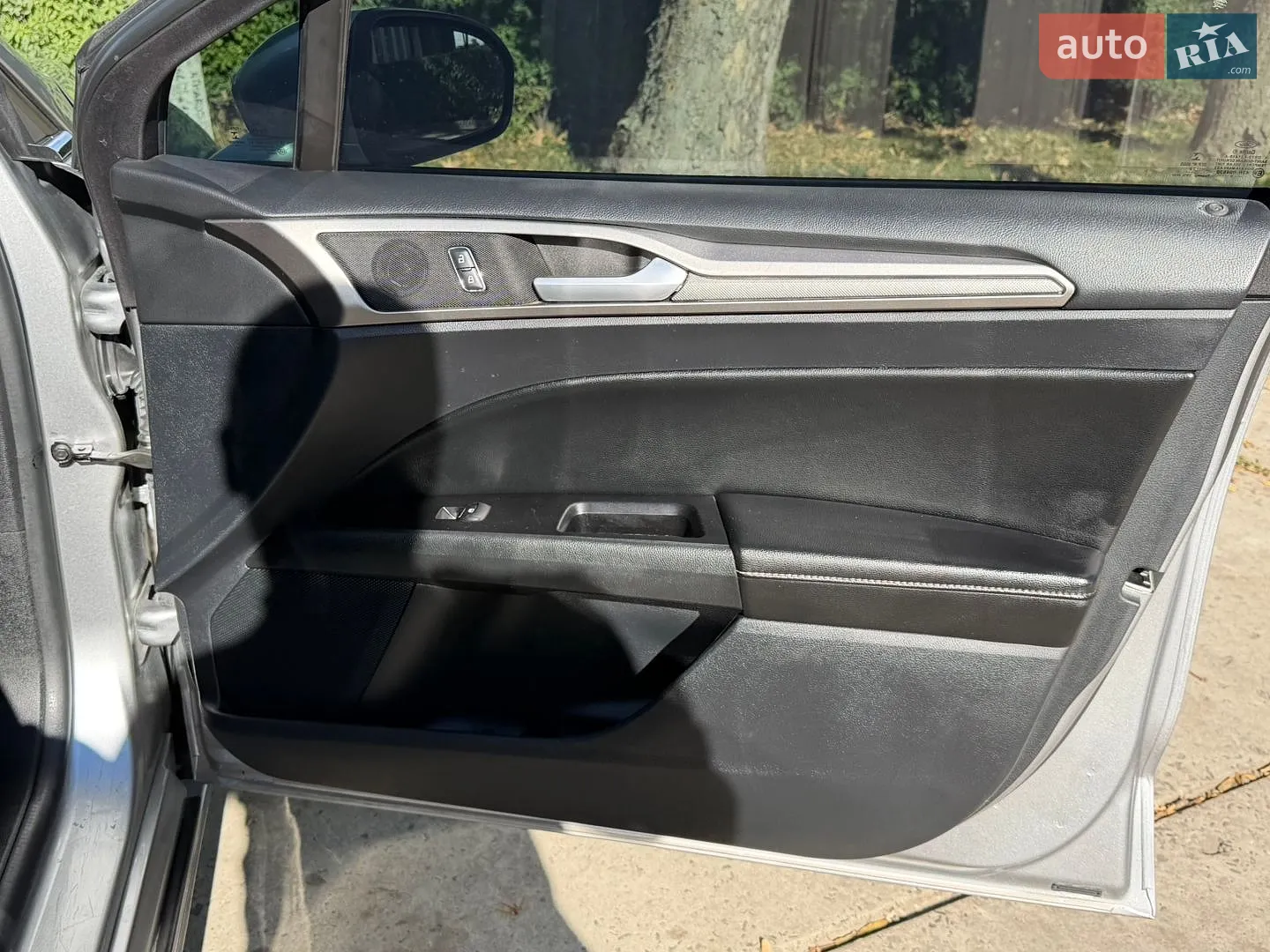 2020 Ford Fusion - мініатюра 32