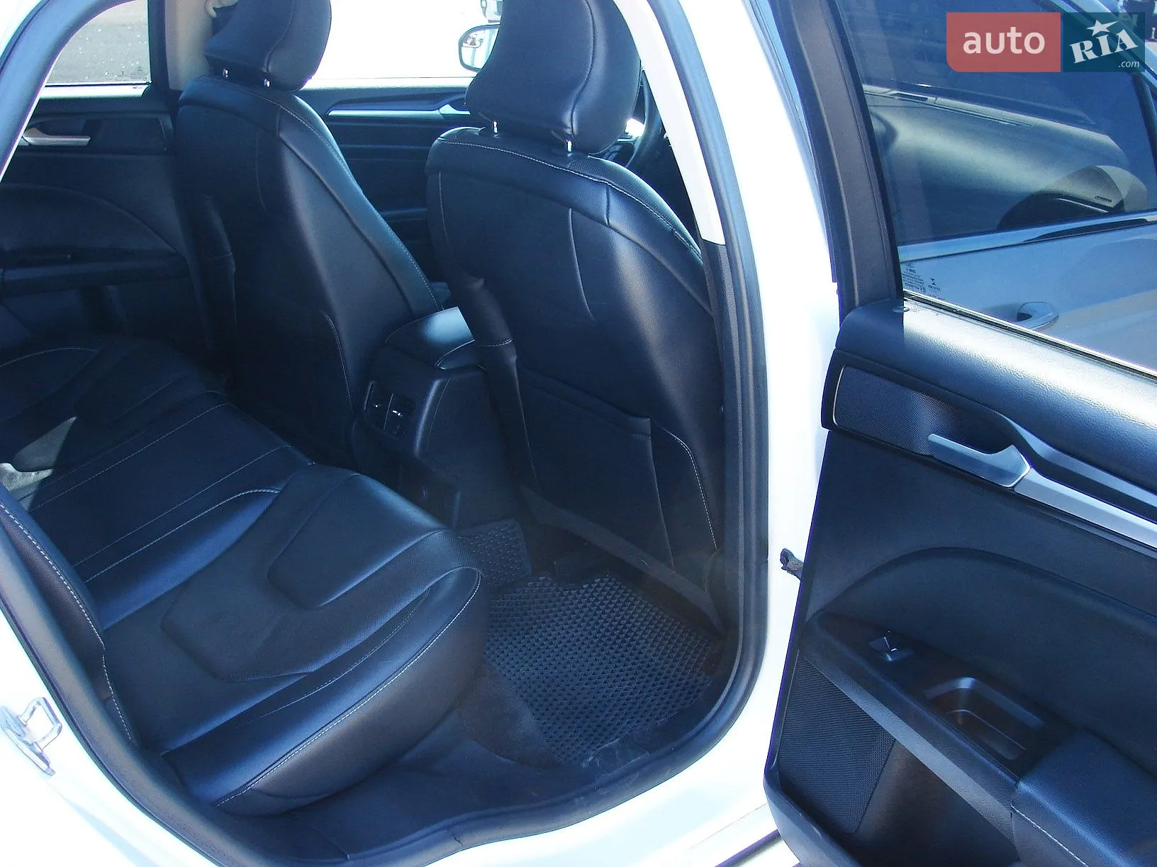 2017 Ford Fusion - мініатюра 22