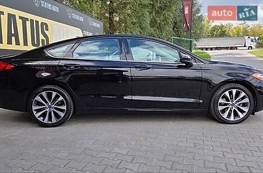 Седан Ford Fusion 2019 в Хмельницком