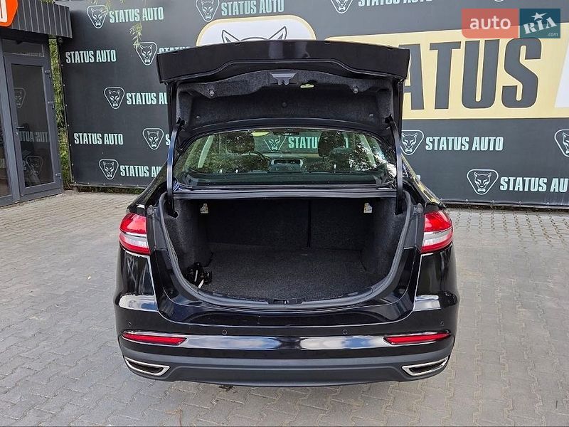 Седан Ford Fusion 2019 в Хмельницком