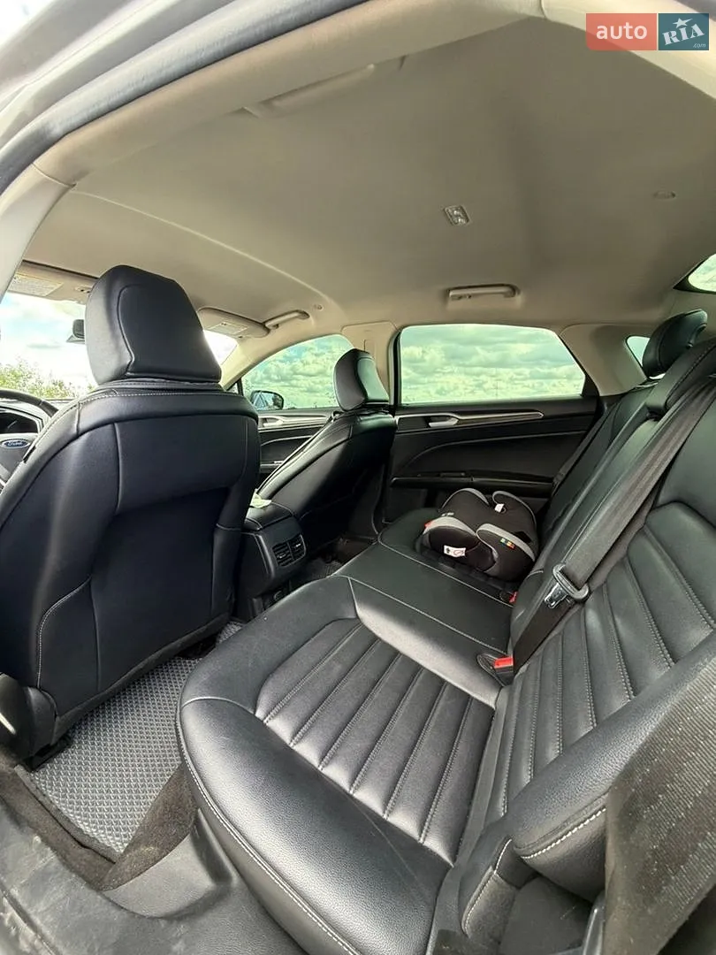 2020 Ford Fusion - мініатюра 8