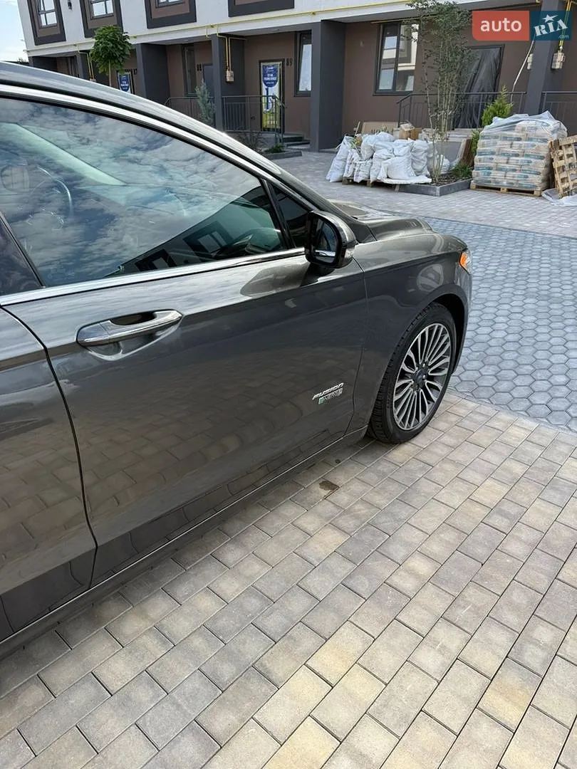 2016 Ford Fusion - мініатюра 29